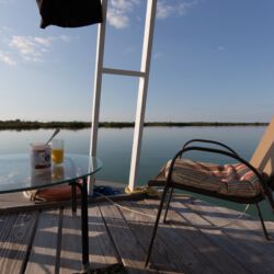 Frühstück auf dem Boot